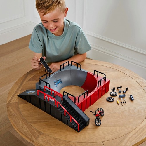 Skate park bowl - skate,