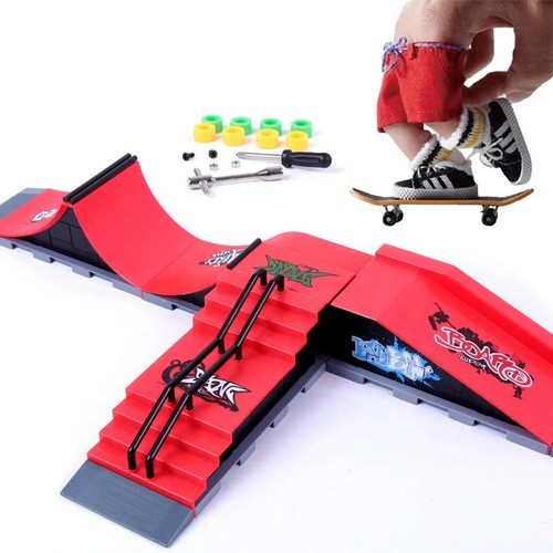 Mini skatepark park - mini,